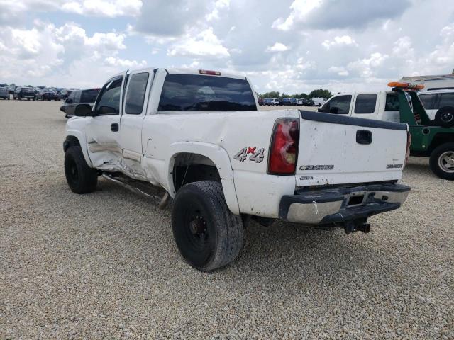 Photo 3 from auction – 2004 CHEVROLET SILVERADO with VIN 1GCHK29U94E334535