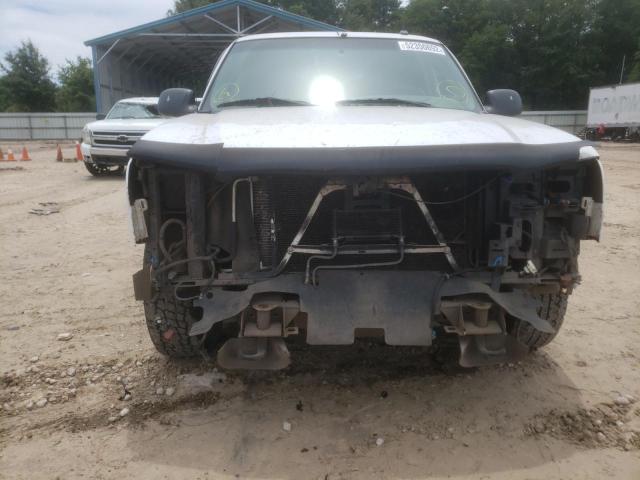 Photo 9 from auction – 2005 CHEVROLET SILVERADO with VIN 2GCEC13T451133526