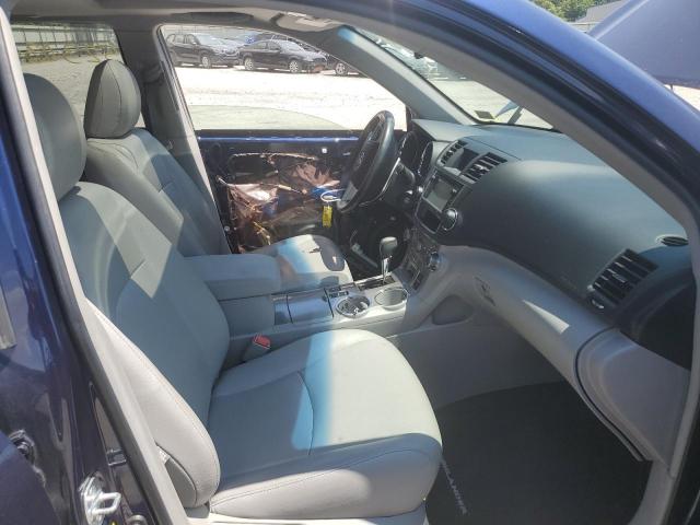 Photo 5 from auction – 2013 TOYOTA HIGHLANDER with VIN 5TDBK3EH5DS184356