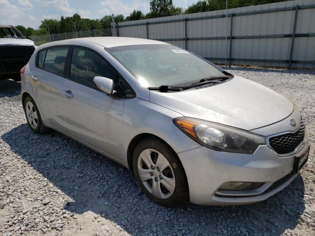 Zdjęcie 1 z aukcji – 2016 KIA FORTE LX z VIN KNAFK5A85G5604451