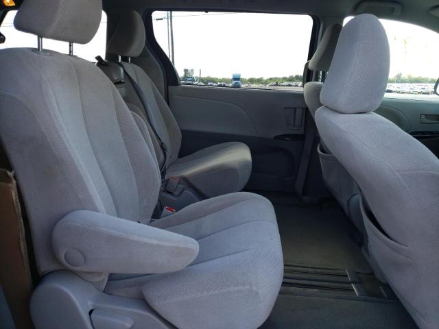 Photo 6 from auction – 2013 TOYOTA SIENNA LE with VIN 5TDKK3DC7DS373502