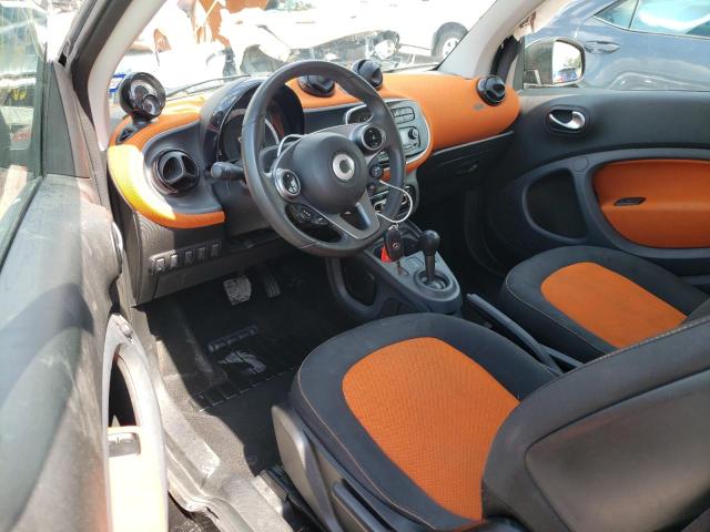 Photo 9 from auction – 2016 SMART FORTWO with VIN WMEFJ5DA9GK064965