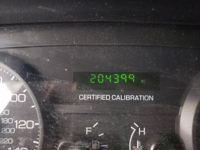 Photo 8 from auction – 2009 FORD CROWN VICT with VIN 2FAHP71VX9X139736