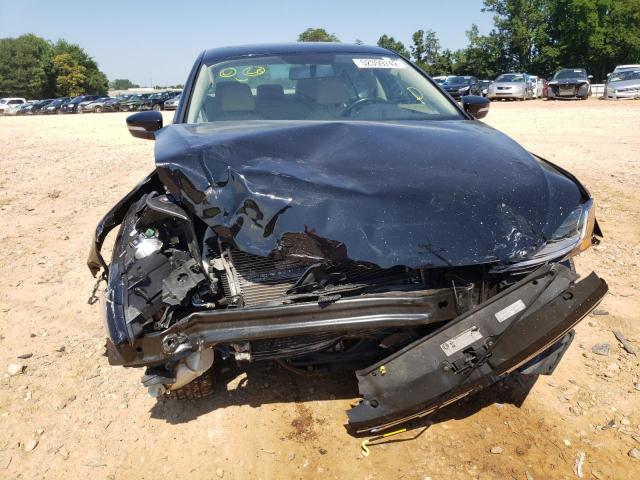 Photo 9 from auction – 2017 VOLKSWAGEN JETTA SE with VIN 3VWDB7AJ8HM293387