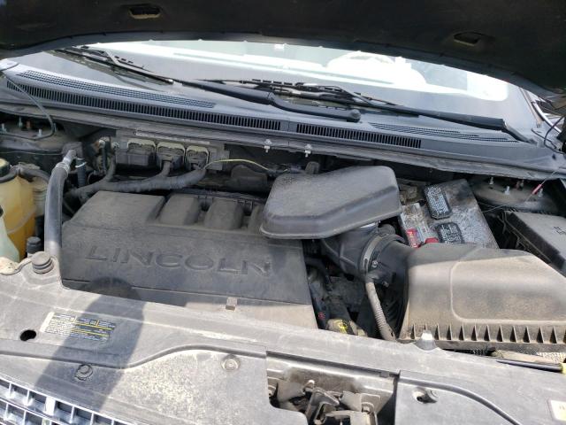 Photo 7 from auction – 2007 LINCOLN MKX with VIN 2LMDU88C87BJ06563