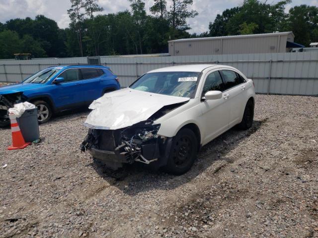 صورة رقم 2 من المزاد - 2014 CHRYSLER 200 LX مع VIN 1C3CCBAB9EN176060