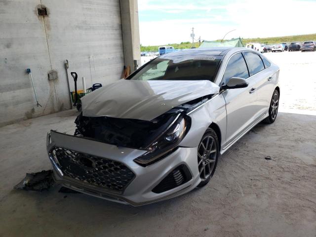 Photo 2 from auction – 2019 HYUNDAI SONATA LIM with VIN 5NPE34AB7KH731146