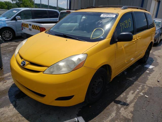 Photo 2 from auction – 2010 TOYOTA SIENNA CE with VIN 5TDKK4CC9AS310534