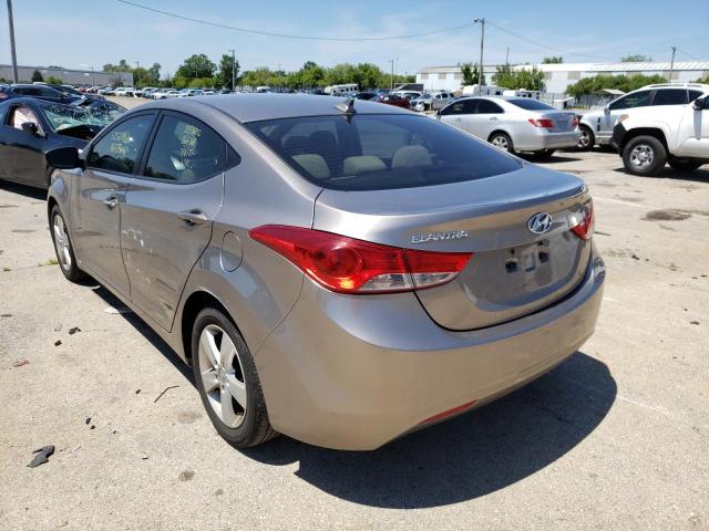 Photo 3 from auction – 2012 HYUNDAI ELANTRA GL with VIN 5NPDH4AE5CH118936