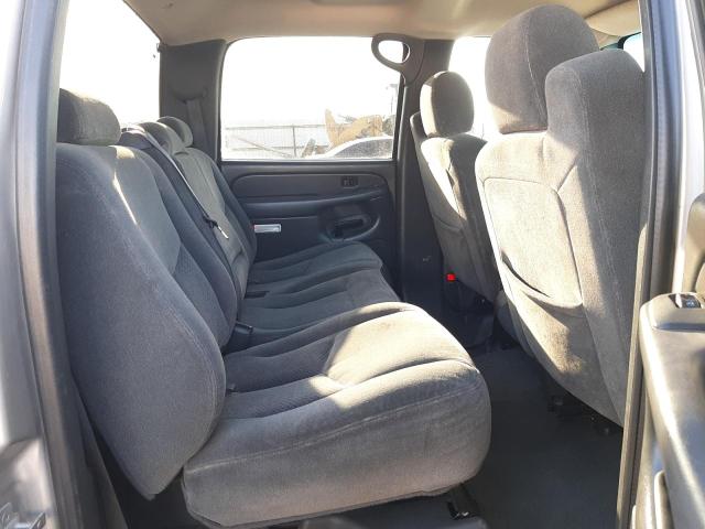 Photo 6 from auction – 2004 CHEVROLET SILVRK1500 with VIN 2GCEK13T641428869