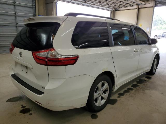 Photo 4 from auction – 2017 TOYOTA SIENNA LE with VIN 5TDKZ3DC4HS834480