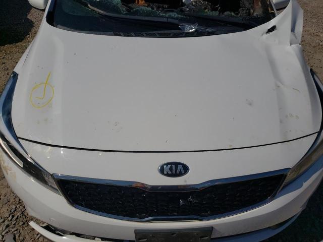 Photo 7 from auction – 2017 KIA FORTE LX with VIN 3KPFK4A74HE125075