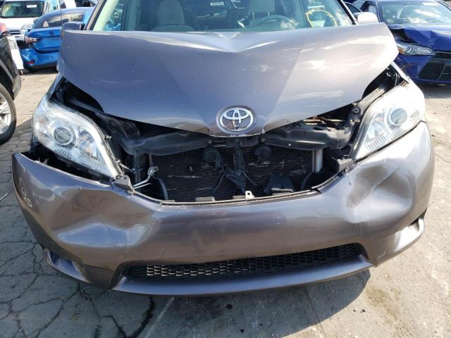 Photo 9 from auction – 2013 TOYOTA SIENNA LE with VIN 5TDKK3DC7DS373502