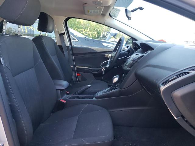 Photo 5 from auction – 2015 FORD FOCUS SE with VIN 1FADP3K21FL371954