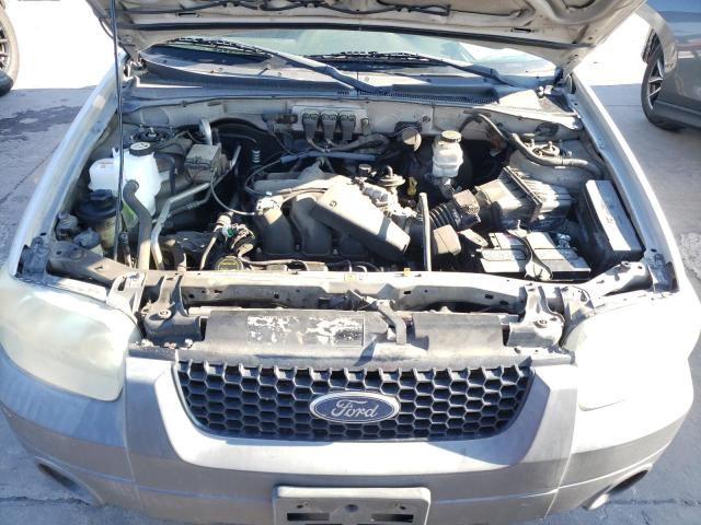 Photo 7 from auction – 2005 FORD ESCAPE XLT with VIN 1FMYU03155KE48091