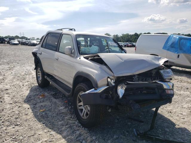 TOYOTA 4RUNNER SR 2000 with VIN JT3GN86R2Y0156237 - Photo from auction