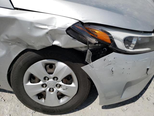 Photo 9 from auction – 2018 KIA FORTE LX with VIN 3KPFL4A73JE218480