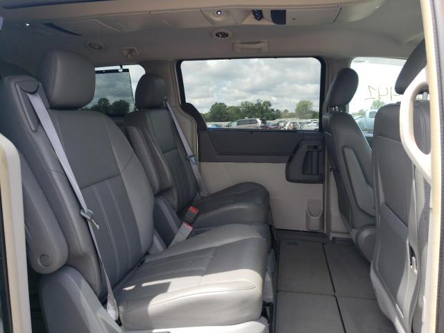 Photo 6 from auction – 2008 CHRYSLER TOWN & COU with VIN 2A8HR54P08R837967