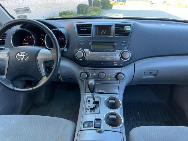 Photo 9 from auction – 2010 TOYOTA HIGHLANDER with VIN 5TDBK3EH5AS037756