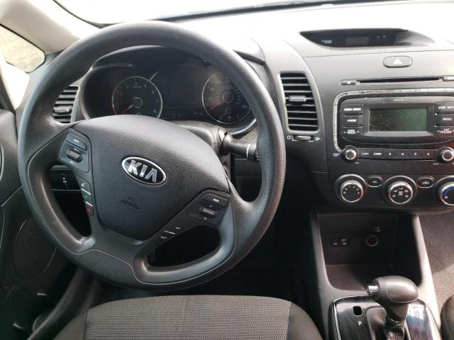 Photo 9 from auction – 2017 KIA FORTE LX with VIN 3KPFK4A76HE047947