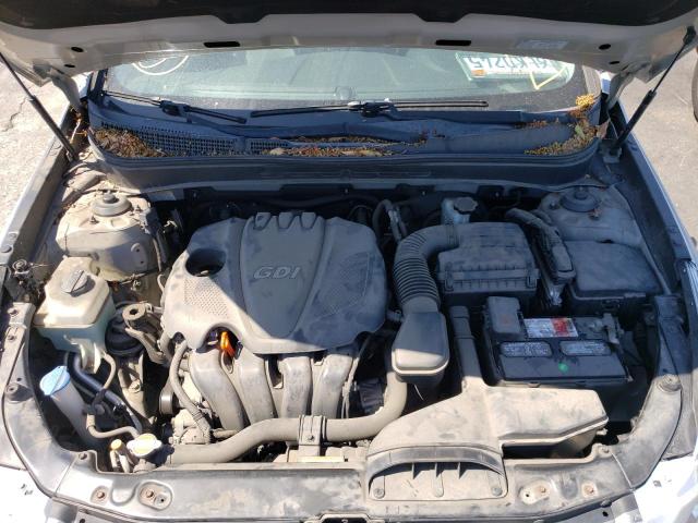 Photo 7 from auction – 2011 HYUNDAI SONATA SE with VIN 5NPEC4AC0BH002947