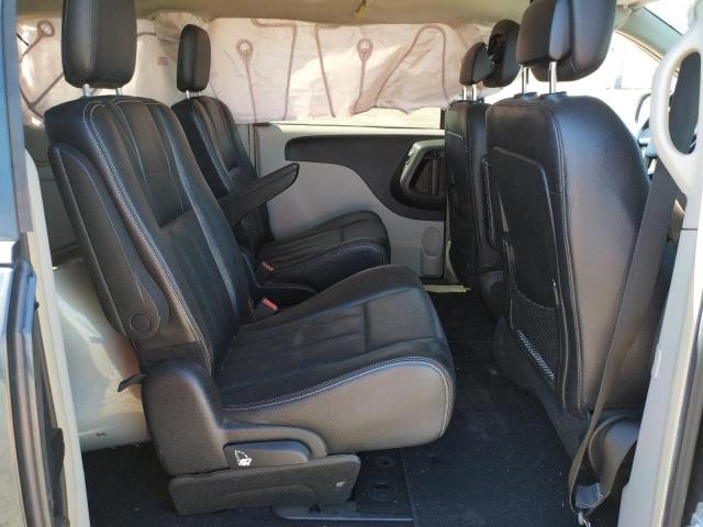 Photo 6 from auction – 2014 CHRYSLER TOWN & COU with VIN 2C4RC1BG0ER441171
