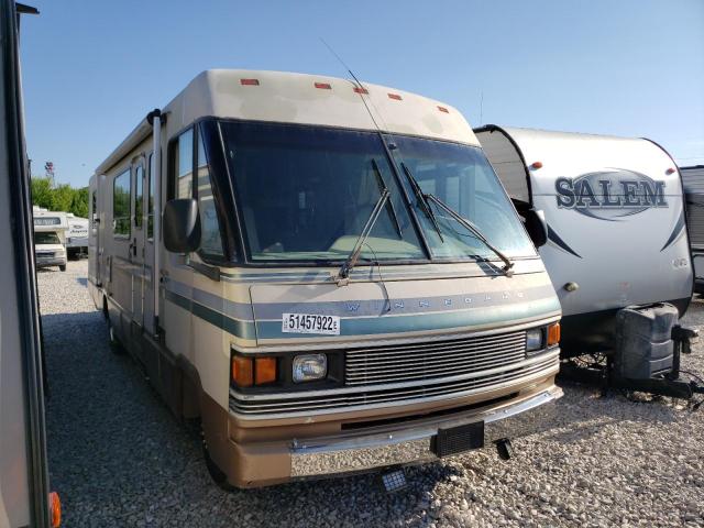 WINNEBAGO CHIEFTAIN 1990 with VIN 3FCLF53G4LJA00667 - Photo from auction