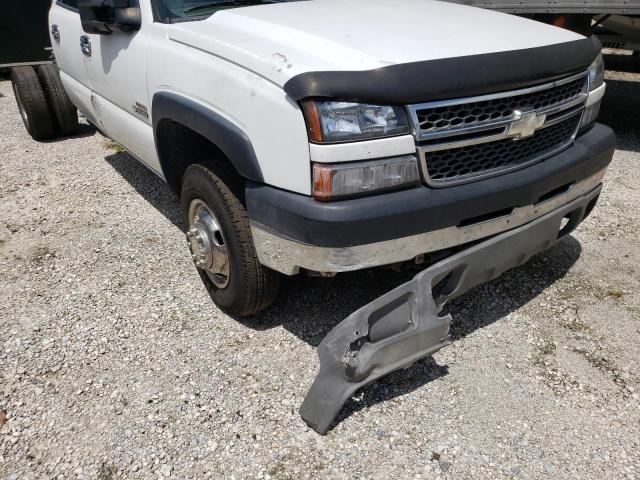 Photo 9 from auction – 2005 CHEVROLET SILVERADO with VIN 1GCJK33255F955779