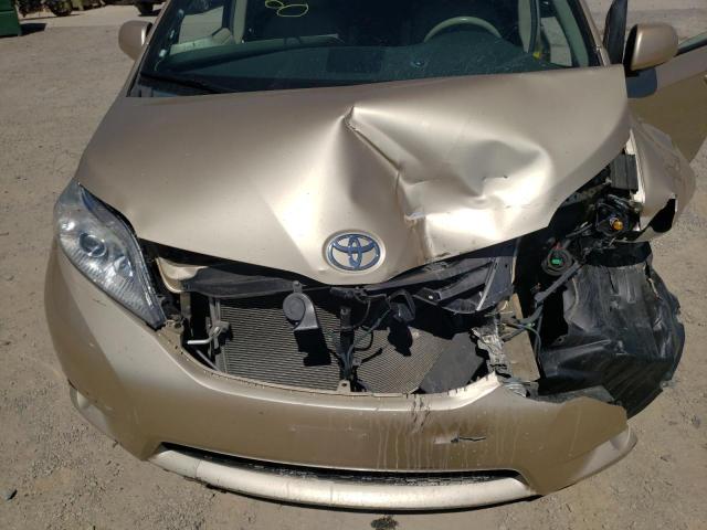 Photo 7 from auction – 2011 TOYOTA SIENNA XLE with VIN 5TDDK3DC9BS003867