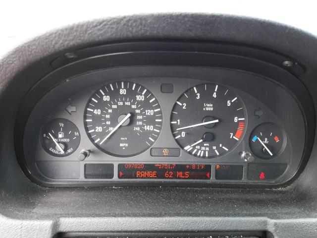 Photo 8 from auction – 2005 BMW X5 4.4I with VIN 5UXFB53575LV10553