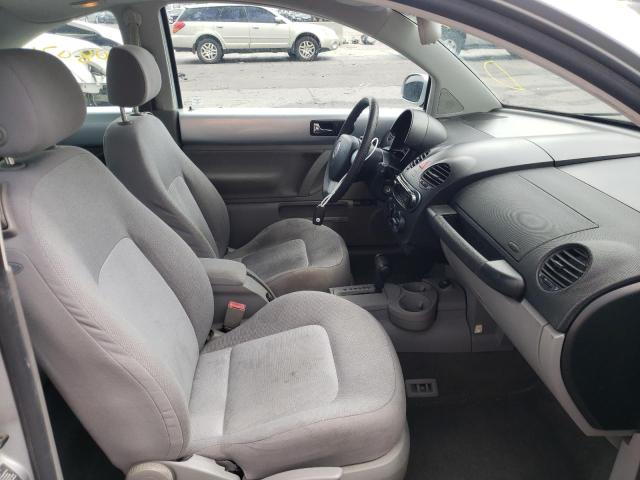 Photo 5 from auction – 2004 VOLKSWAGEN NEW BEETLE with VIN 3VWCD31C94M409271