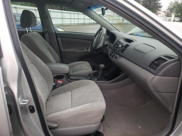 Photo 5 from auction – 2004 TOYOTA CAMRY LE with VIN 4T1BE32K04U332394