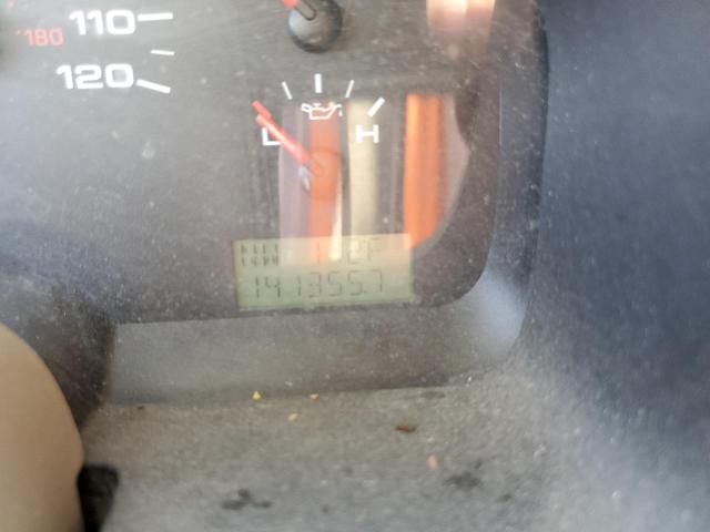 Photo 8 from auction – 2004 FORD F150 with VIN 1FTPX12524NA52134