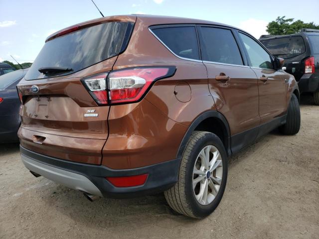 Photo 4 from auction – 2017 FORD ESCAPE SE with VIN 1FMCU0GD8HUB87126