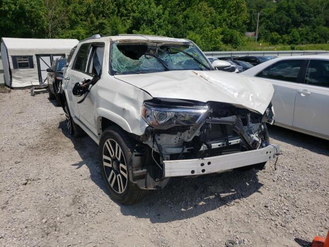 Photo 9 from auction – 2018 TOYOTA 4RUNNER SR with VIN JTEBU5JR9J5604914