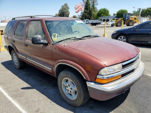 CHEVROLET BLAZER 1998 with VIN 1GNDT13W0W2278271 - Photo from auction