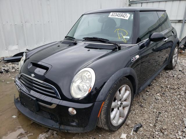 Photo 2 from auction – 2005 MINI COOPER S with VIN WMWRE33465TG95485