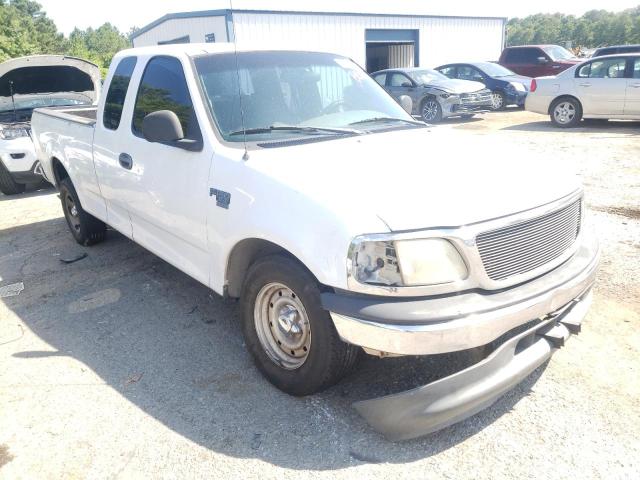 FORD F150 2000 with VIN 1FTRX17L9YKB13650 - Photo from auction