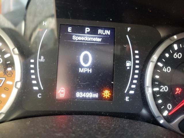 Photo 8 from auction – 2017 JEEP RENEGADE L with VIN ZACCJBBBXHPG09557