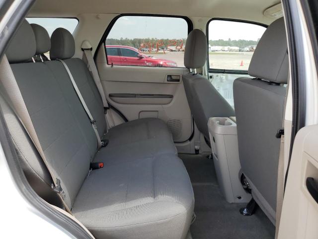 Photo 6 from auction – 2012 FORD ESCAPE XLS with VIN 1FMCU0C75CKA49385