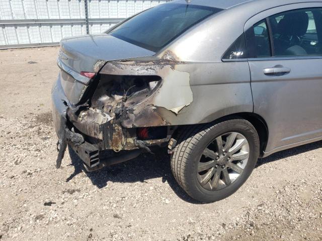 Photo 9 from auction – 2014 CHRYSLER 200 TOURIN with VIN 1C3CCBBG6EN144919