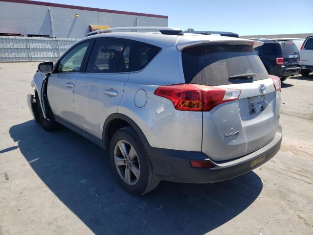 Photo 3 from auction – 2015 TOYOTA RAV4 XLE with VIN JTMWFREV2FJ058390