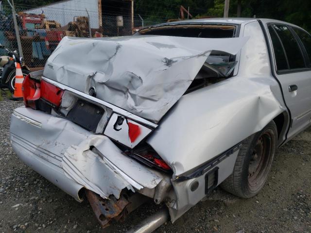 Photo 9 from auction – 2001 MERCURY GRAND MARQ with VIN 2MEFM74W41X648173