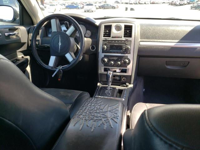 Photo 9 from auction – 2010 CHRYSLER 300 TOURIN with VIN 2C3CA5CV5AH230486