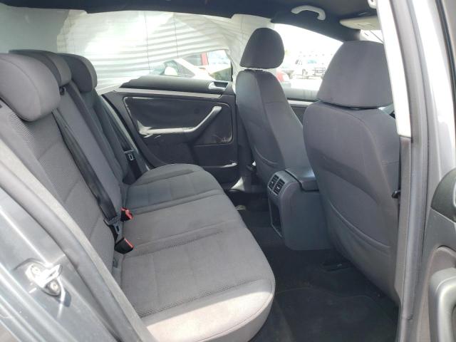 Photo 6 from auction – 2008 VOLKSWAGEN RABBIT with VIN WVWDA71K08W013105