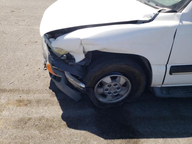 Photo 9 from auction – 2001 CHEVROLET SUBURBAN K with VIN 3GNFK16T81G201208