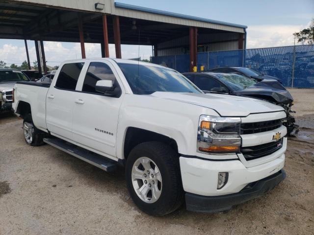 CHEVROLET SILVERADO 2018 with VIN 3GCUKREC8JG559151 - Photo from auction