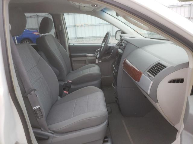 Photo 5 from auction – 2008 CHRYSLER TOWN & COU with VIN 2A8HR54P38R114808