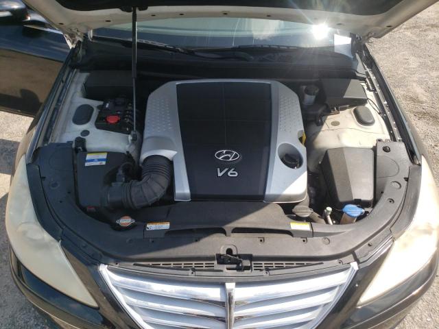 Photo 7 from auction – 2011 HYUNDAI GENESIS 3. with VIN KMHGC4DE3BU134527