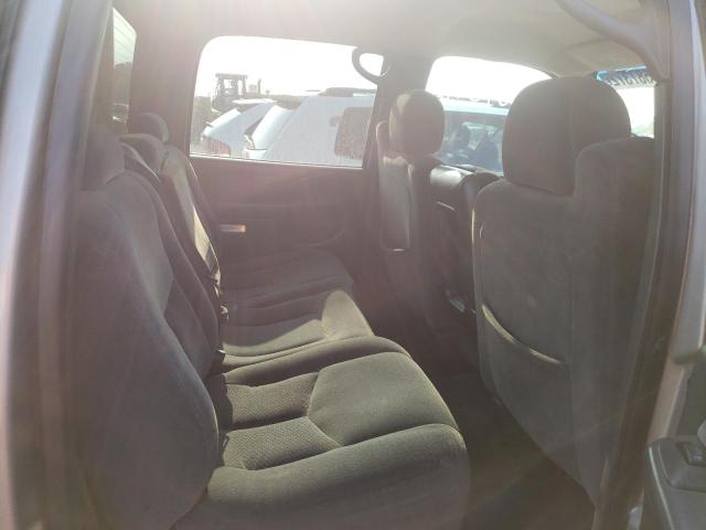 Photo 6 from auction – 2003 CHEVROLET SILVERADO with VIN 1GCHK23U23F108824